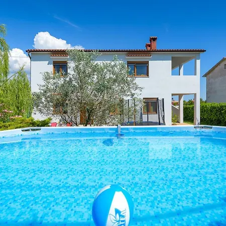 The Willow Garden House 4*