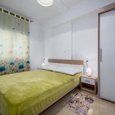 The Willow Garden House Guest house Marcana